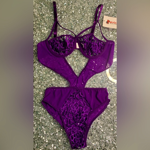 *BRAND NEW, TAGS ATTACHED* M- purple mesh teddy with lace - Picture 1 of 2